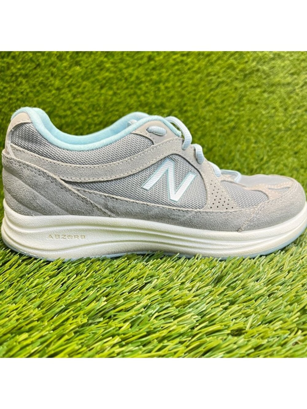 New Balance 877 Womens Size 5.5D Gray White Blue Athletic Running Shoes Sneakers